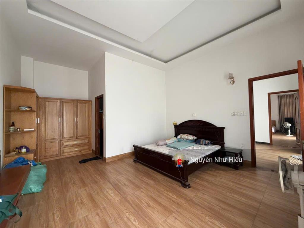 Bán nhà mt đường lê thị trung, mt kinh doanh buôn bán sầm uất, p.bình chuẩn, tp.thuận an