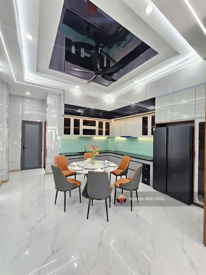 Bán nhà 1 trệt 2 lầu gần ngã tư miếu ông cù chỉ 500m p.tân phước khánh, tp.tân uyên