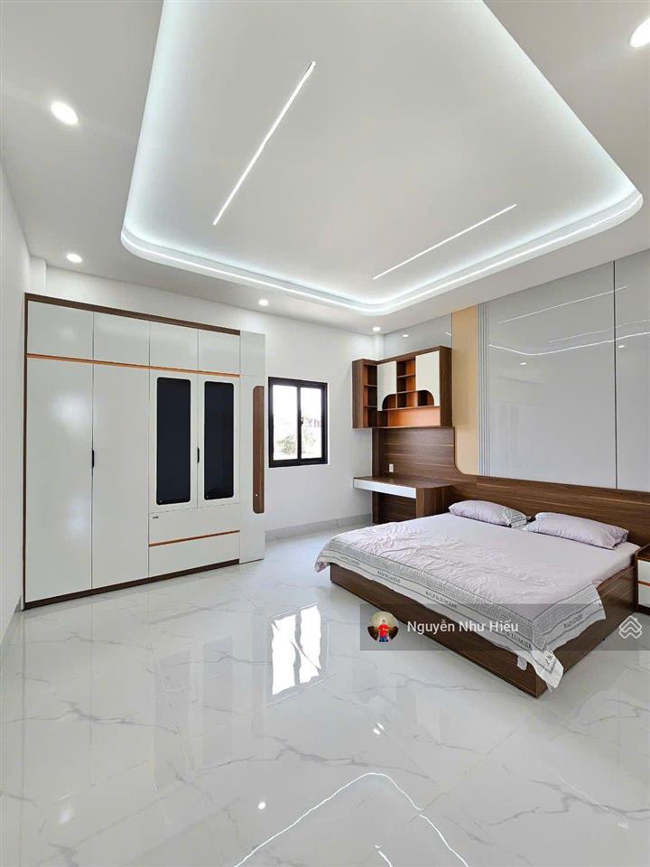 Bán nhà 1 trệt 2 lầu gần ngã tư miếu ông cù chỉ 500m p.tân phước khánh, tp.tân uyên