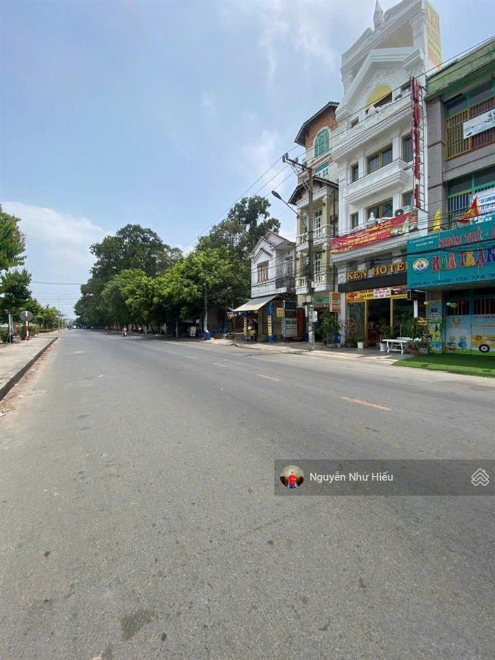 Bán nhà 1 trệt 1 lầu và dãy trọ, mt đường số 21 p.dĩ an, tp. dĩ an
