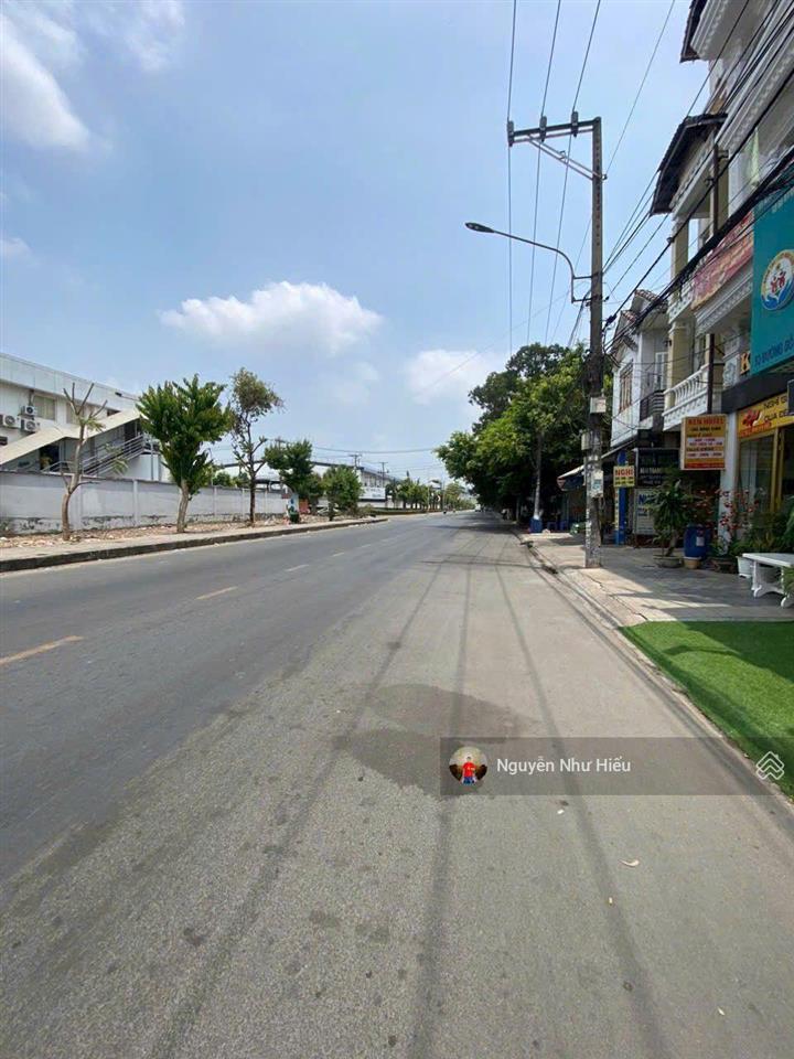 Bán nhà 1 trệt 1 lầu và dãy trọ, mt đường số 21 p.dĩ an, tp. dĩ an