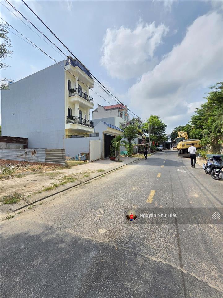Bán đất rẻ 5x22m, gần ngã tư chiêu liêu, p.tân bình, tp.dĩ an