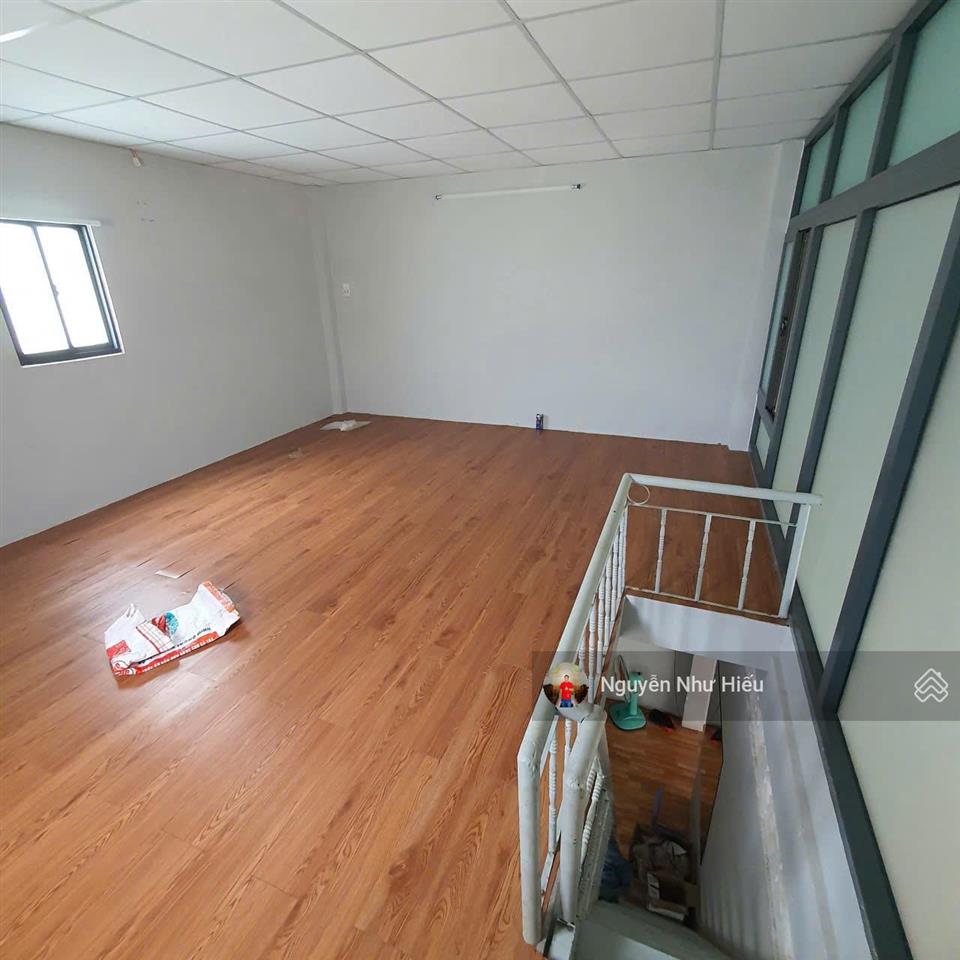 Bán đất tặng nhà gần đường nguyễn trãi 200m, p. dĩ an, tp. dĩ an (6,3x16m)