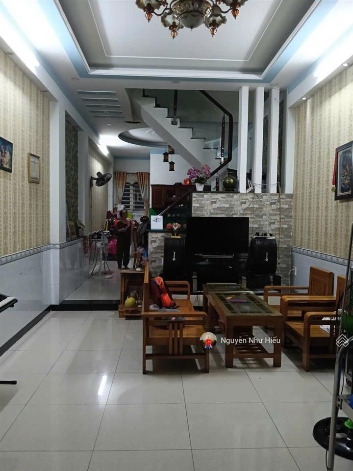 Giảm 200tr bán nhà 1 trệt 1 lầu mt đường lồ ô p.bình an tp.dĩ an cách làng đại học 1.5km