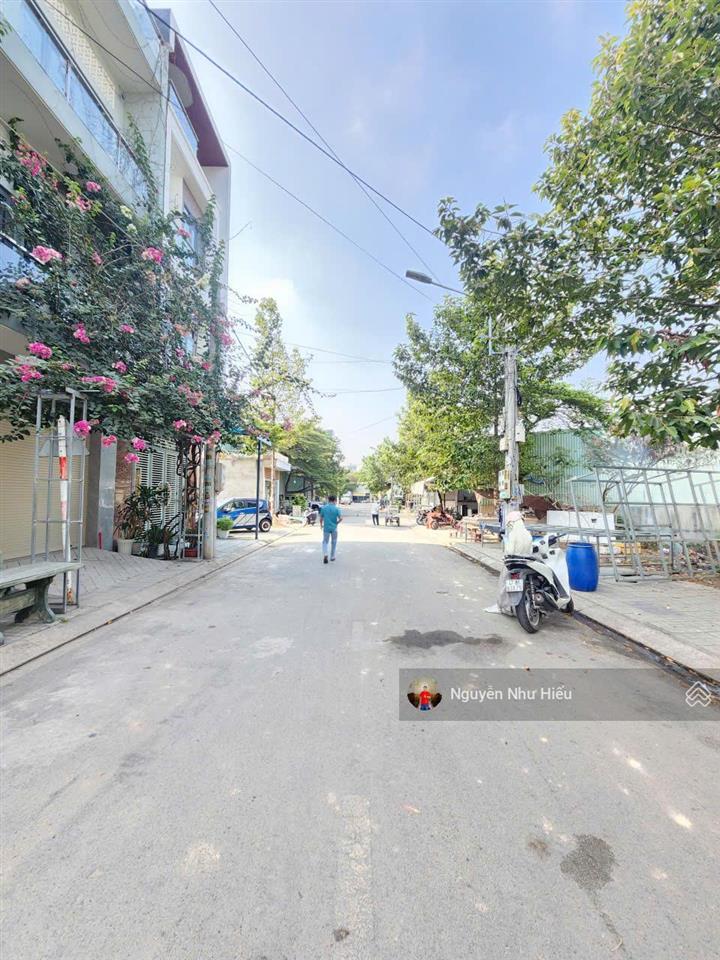Giảm 300tr bán đất tặng nhà, p.thuận giao tp.thuận an ngay chợ đêm hòa lân chỉ 200m