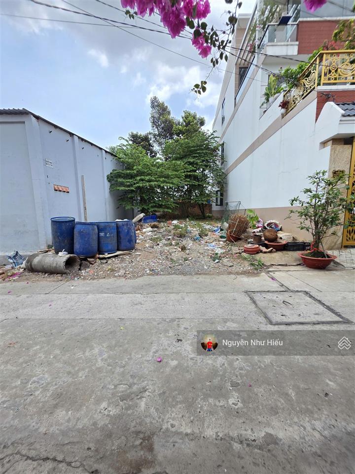 Bán đất 8x22m sau ủy ban p. tân đông hiệp mới, p. tân bình, tp. dĩ an
