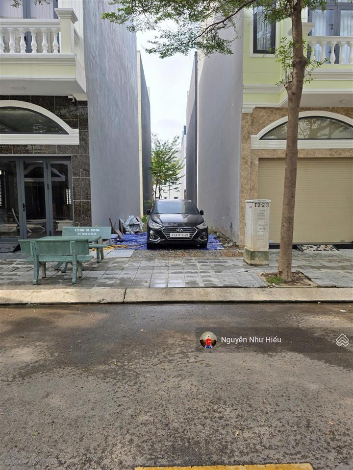 Bán đất rẻ kdc icon central, gần ngã tư 550, p. tân đông hiệp, tp. dĩ an