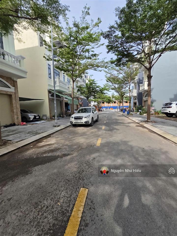 Bán đất rẻ kdc icon central, gần ngã tư 550, p. tân đông hiệp, tp. dĩ an