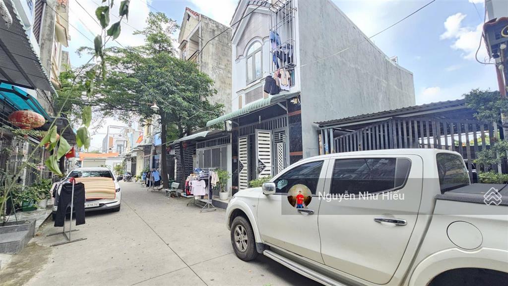 Bán nhà 1 trệt 1 lầu 2 tỷ 800 ngay chợ phú phong, p. bình chuẩn, tp. thuận an