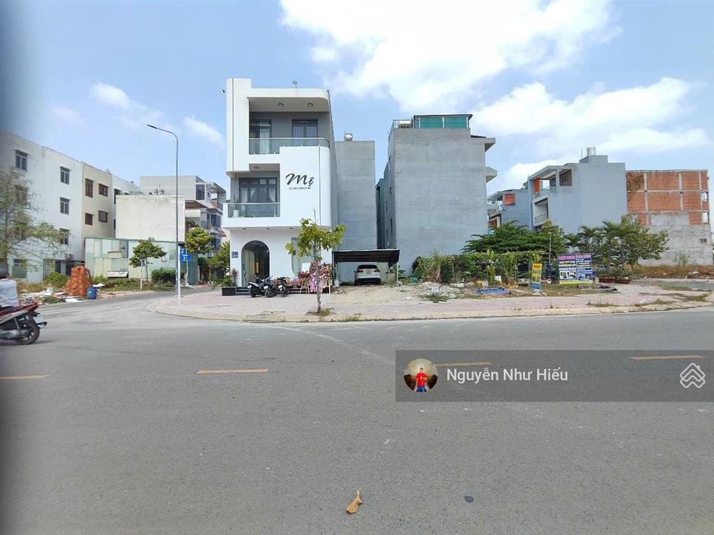Bán đất mt đường d1 ngay cổng chính kdc phú hồng thịnh 10 p. bình an tp. dĩ an