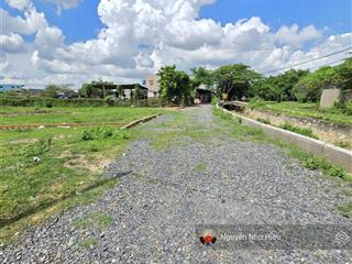 Bán đất to giá rẻ gần ngã tư bình trị 600m, p. tân bình, tp. dĩ an
