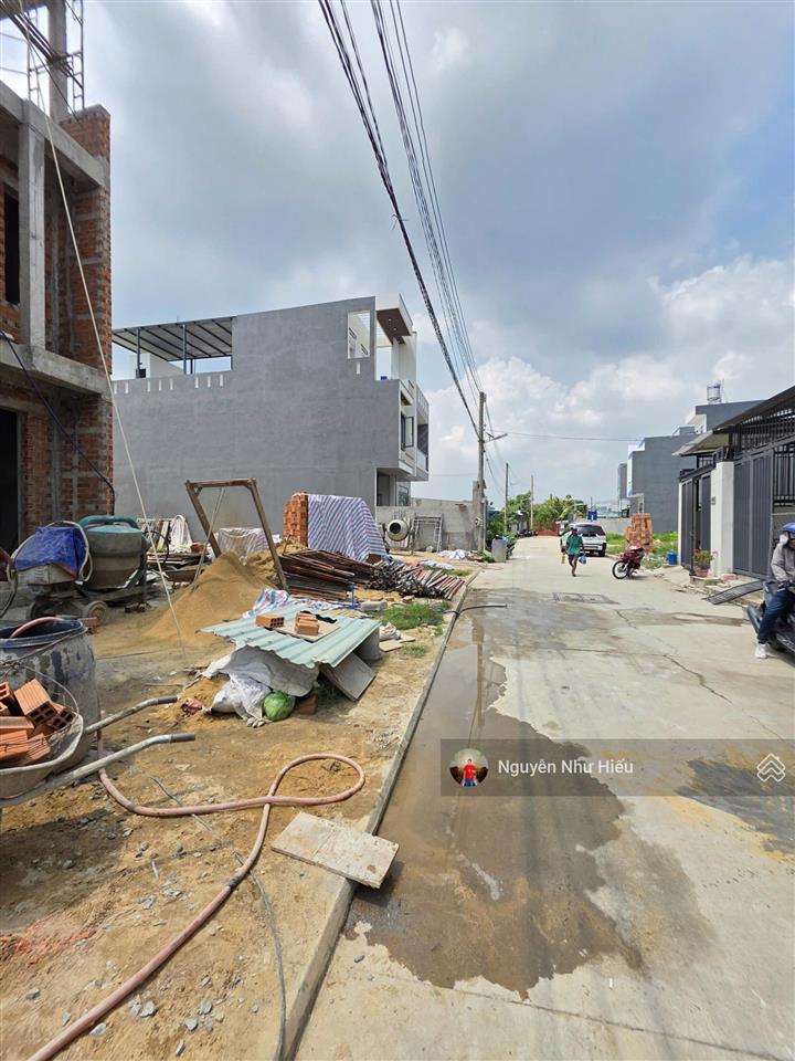Bán đất gần ngã ba tân vạn 600m, đi làng đại học, khu công nghệ cao, metro rất thuận tiện