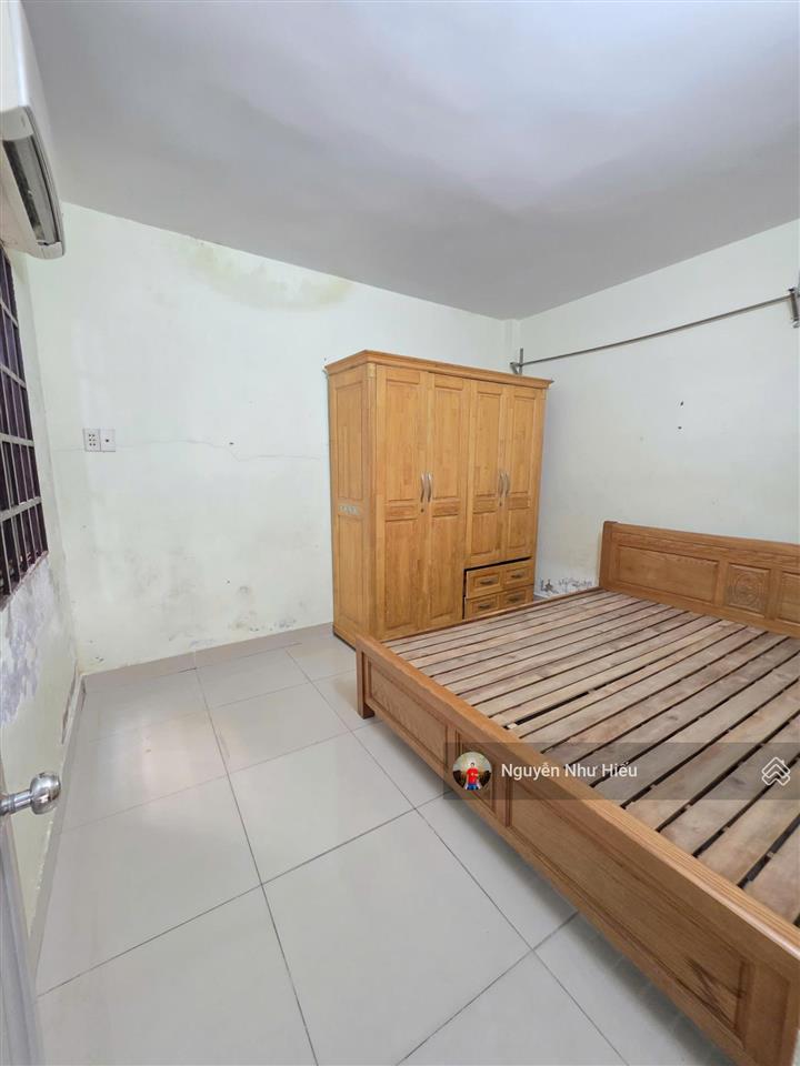 Giảm 150tr bán đất tặng nhà c4 gần bến xe tân đông hiệp, ngã ba mũi tàu p. tân đông hiệp tp. dĩ an