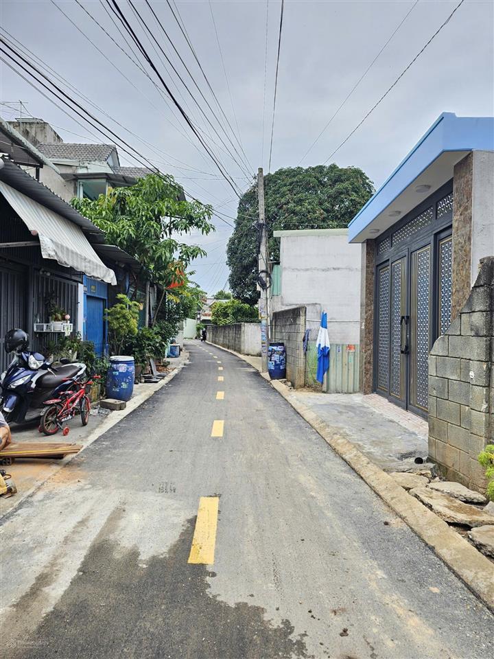 Bán nhà 1 trệt 1 lầu cách đường hai bà trưng chỉ 200m p. đông hòa tp. dĩ an