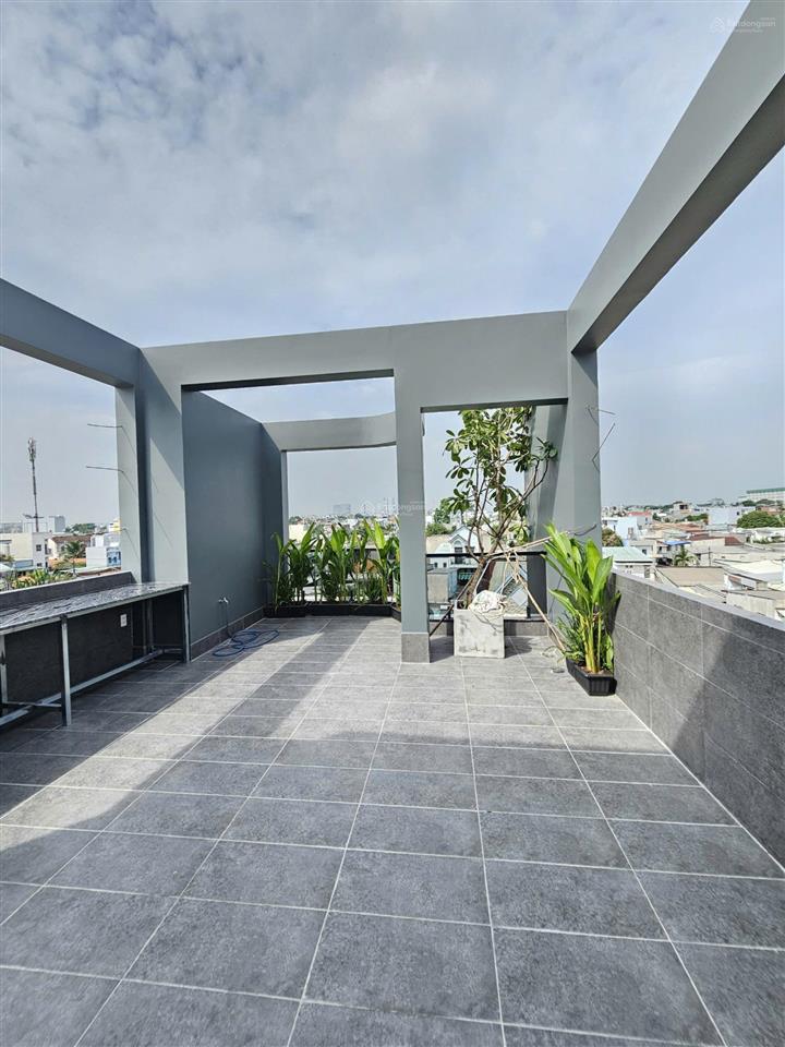 Bán nhà 1 trệt 3 lầu mt đường thông buôn bán sát trung tâm hành chính dĩ an p. dĩ an tp. dĩ an