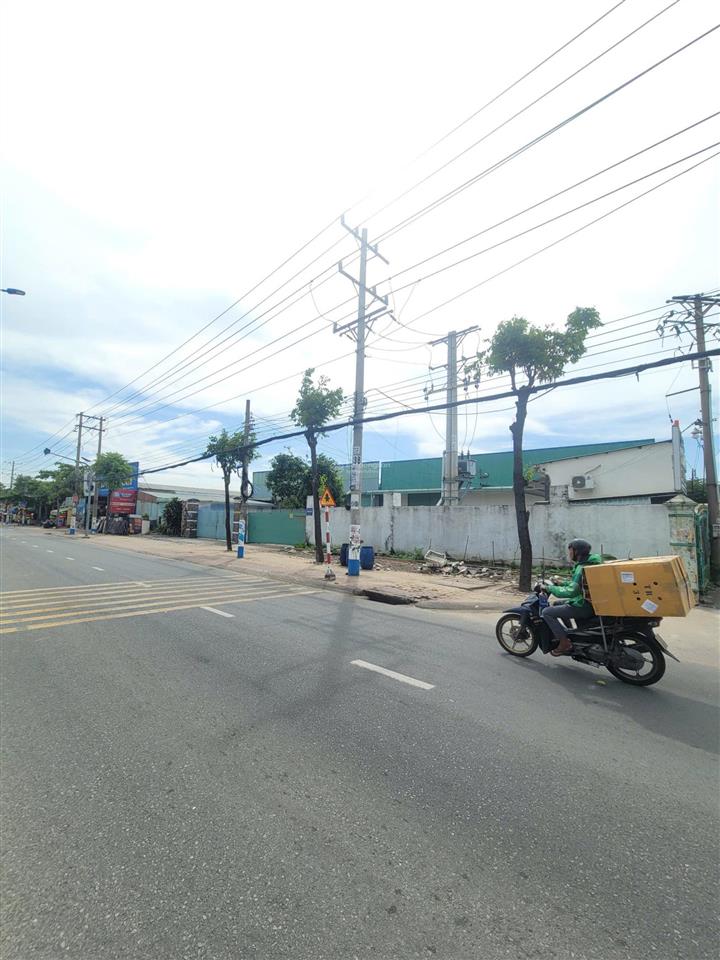 Bán đất mt đường đt743 p. bình chuẩn tp. thuận an