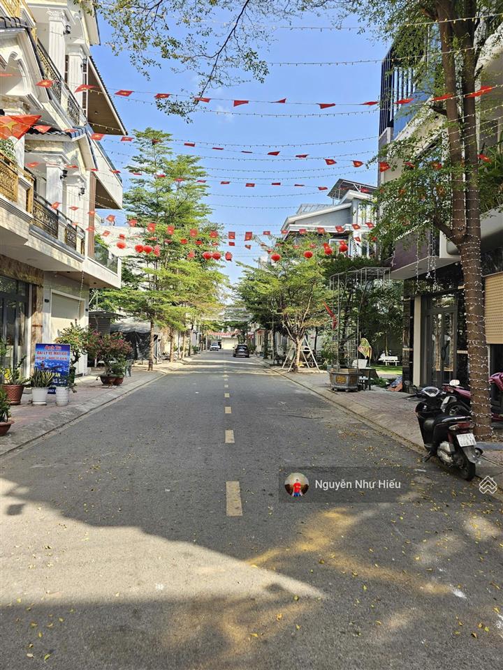 Bán nhà 1 trệt 2 lầu kdc phú hồng thịnh 8, p.bình chuẩn, tp.thuận an
