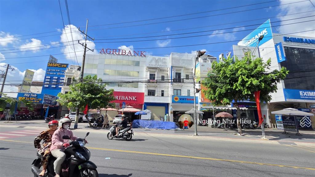 Bán nhà mt đường 22 tháng 12, kdc phú hồng lộc, p. thuận giao, tp. thuận an