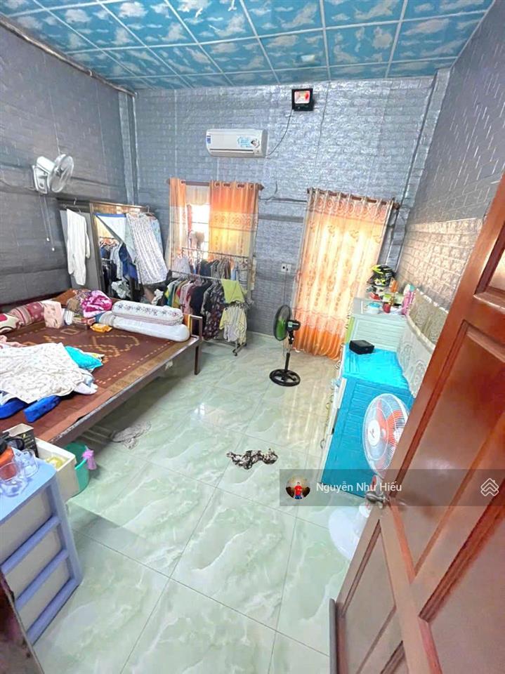 Giảm 700tr bán nhà 1 trệt 1 lầu mt đường nguyễn hữu cảnh p. đông hòa tp. dĩ an