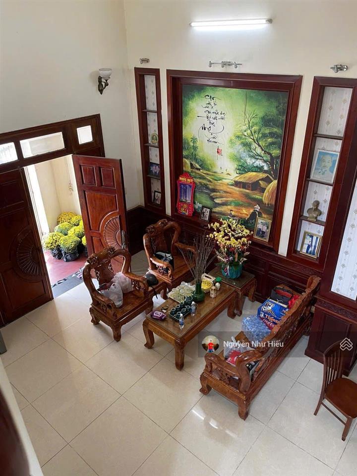 Bán nhà góc 2 mặt tiền kinh doanh sầm uất, gần bcons garden p. dĩ an, tp. dĩ an