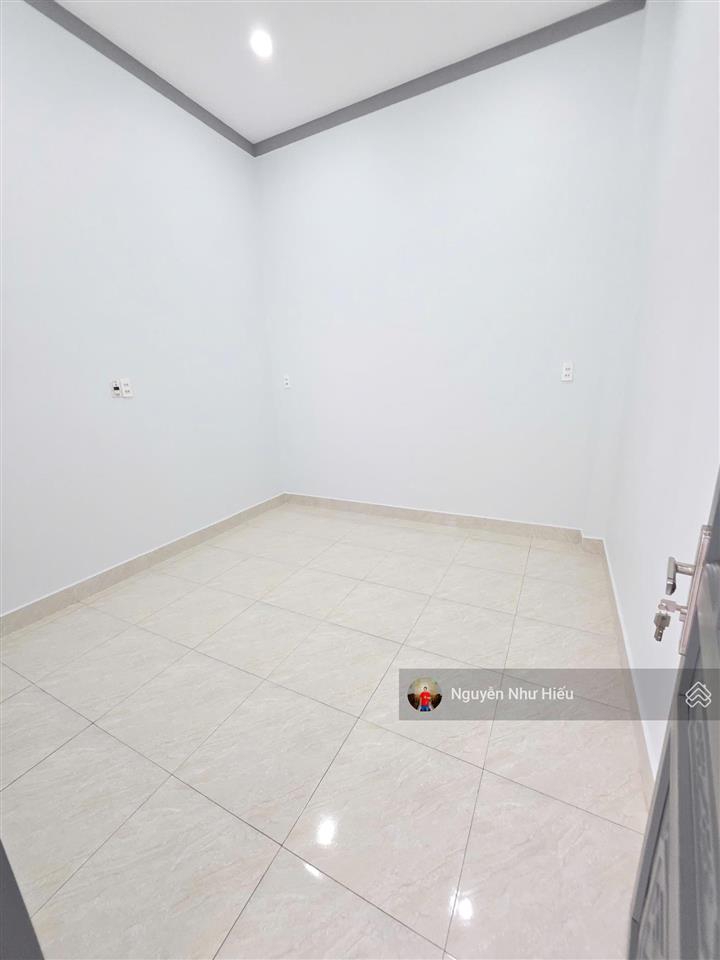 Bán nhà sân để được 2 ô tô, p. thuận giao, tp. thuận an