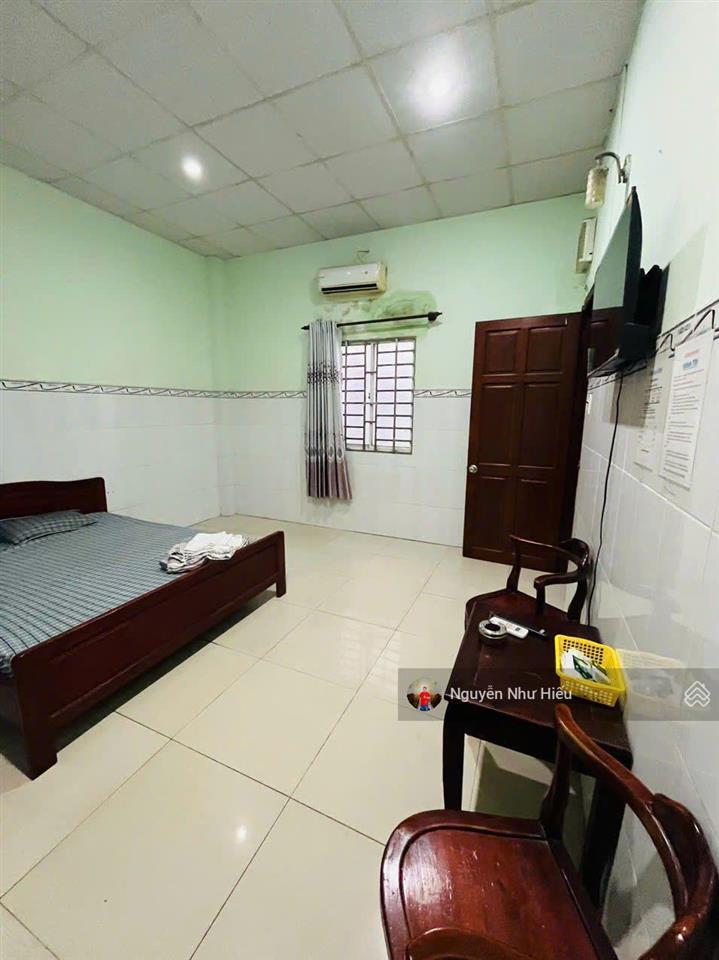 Bán nhà nghỉ 1 trệt 2 lầu, mt đường lê hồng phong, p. tân đông hiệp tp. dĩ an
