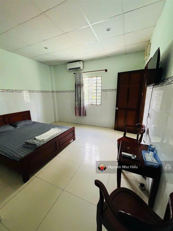 Bán nhà nghỉ 1 trệt 2 lầu, mt đường lê hồng phong, p. tân đông hiệp tp. dĩ an