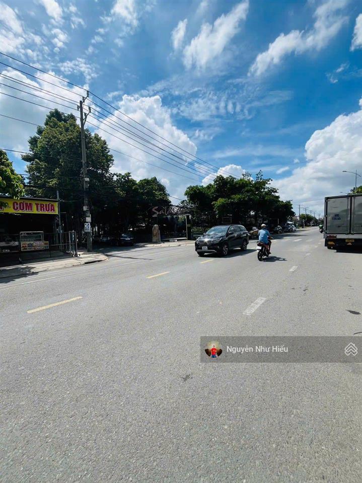 Bán nhà nghỉ 1 trệt 2 lầu, mt đường lê hồng phong, p. tân đông hiệp tp. dĩ an