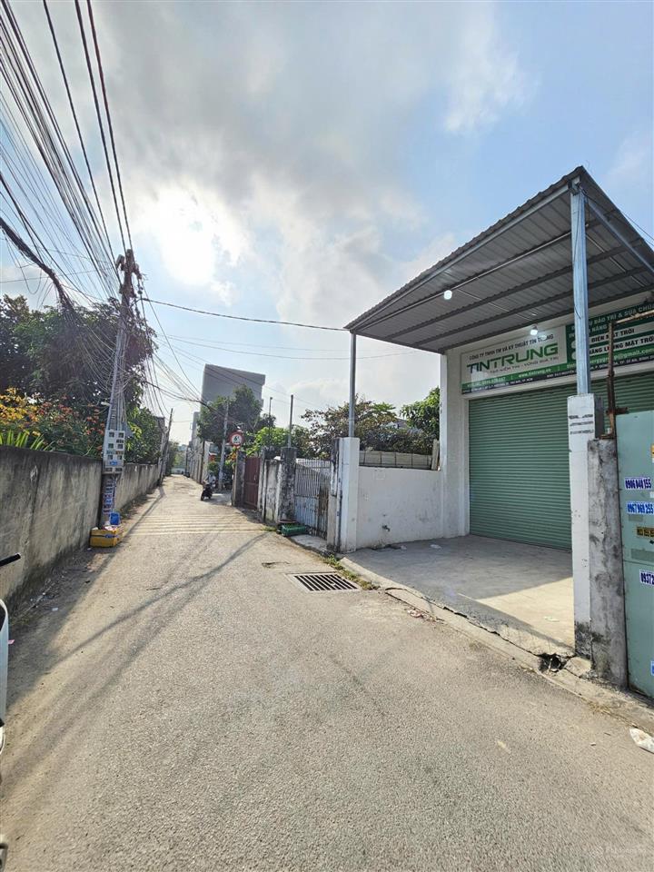 Giảm 200tr bán đất tặng kho mt đường nguyễn công hoan p. đông hòa tp. dĩ an