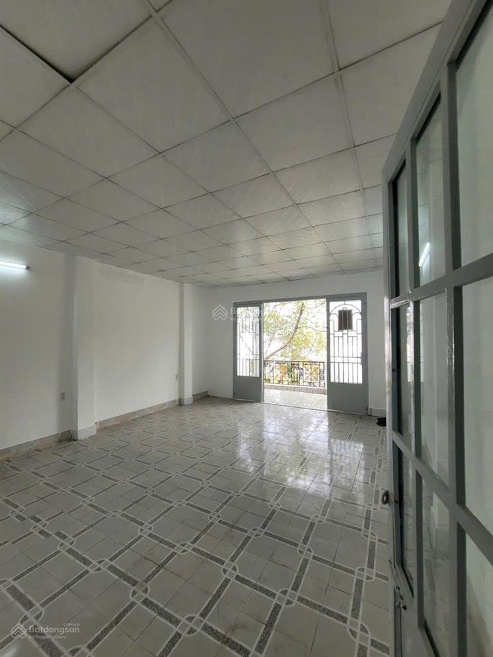 Giảm 430tr bán nhà mt kinh doanh đối diện chợ đại quang gần đường lê hồng phong p tân bình tp dĩ an