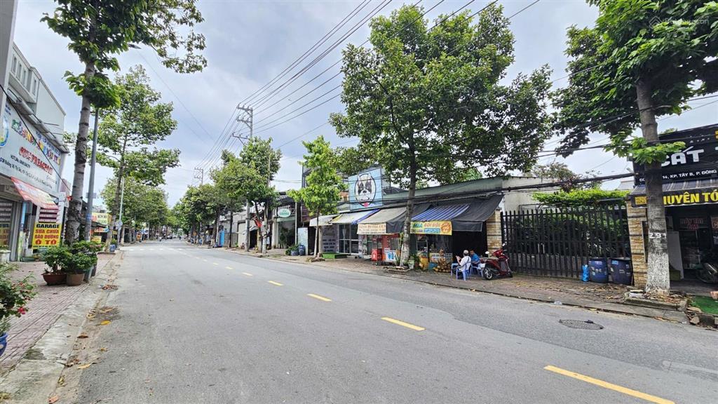 Giảm 350tr bán gấp lô đất hiếm mt đường võ thị sáu, khu quảng trường xanh, p. đông hòa, tp. dĩ an
