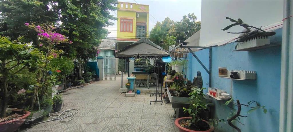 Bán đất tặng nhà cấp 4 gần đường nguyễn an ninh p. dĩ an tp. dĩ an