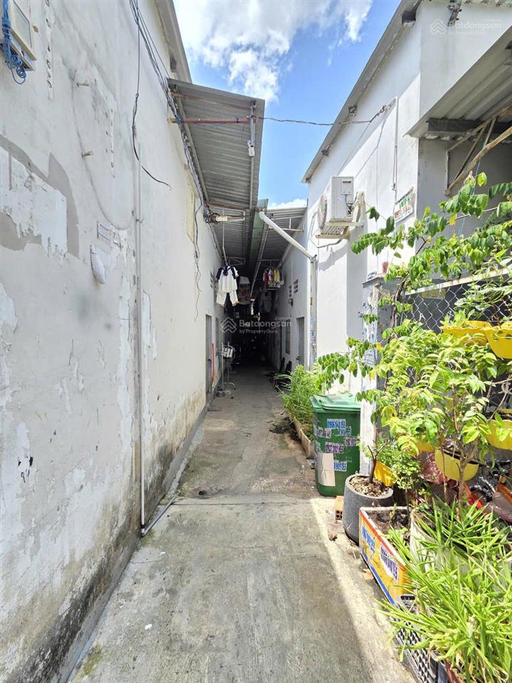 Giảm 200tr bán đất tặng dãy trọ ngang 11,4m gần go dĩ an, p. đông hòa, tp. dĩ an