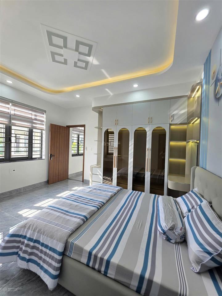 Bán nhà 2 mặt tiền, kdc phú hồng thịnh 9 gần làng đại học quốc gia, p. bình an, tp. dĩ an