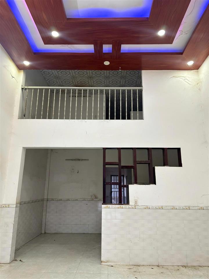 Bán đất 221,4m2 tặng nhà cấp 4 gần ngã tư bình chuẩn, phường bình chuẩn thuận an