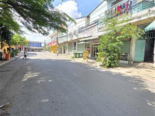 Giảm mạnh 600tr bán đất tặng nhà ngang 10m gần aeon mall bình dương, p. an thạnh, tp. thuận an