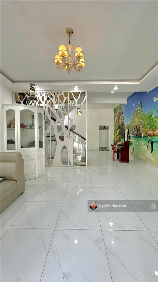 Bán nhà 1 trệt 1 lầu đường trục chính kdc champaca garden, p. đông hòa, tp. dĩ an