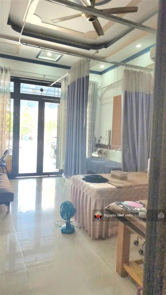 Bán nhà 1 trệt 2 lầu kdc phú hồng thịnh 8 rẻ gần chợ phú phong 200m, p.bình chuẩn, tp.thuận an
