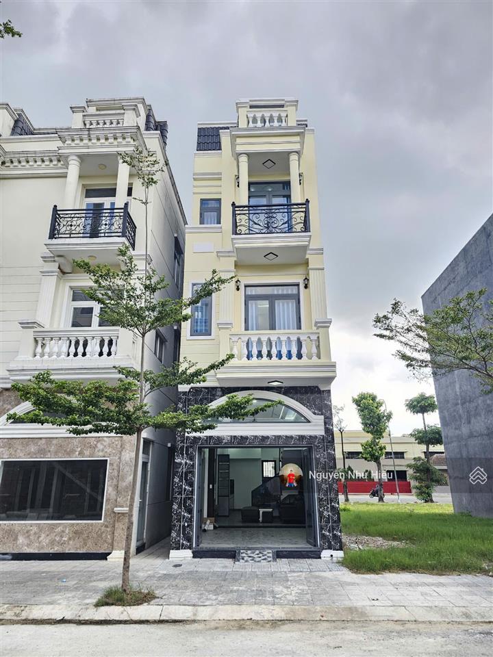 Bán nhà rẻ 2 mặt thoáng, kdc icon central, p. tân đông hiệp, tp. dĩ an