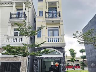 Bán nhà rẻ 2 mặt thoáng, kdc icon central, p. tân đông hiệp, tp. dĩ an
