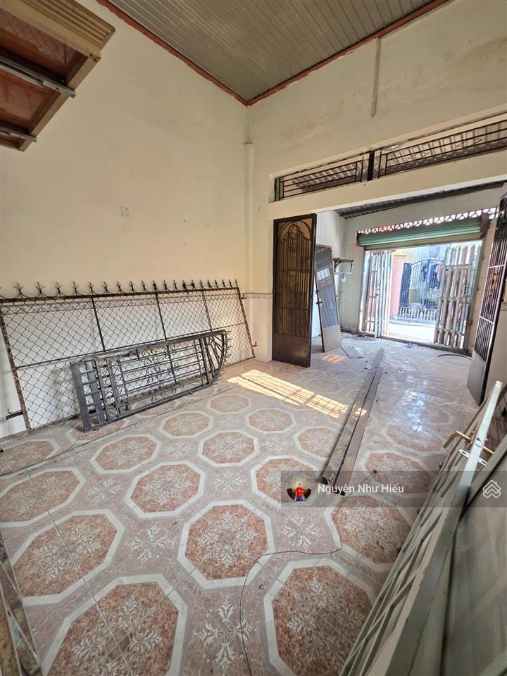 Bán đất tặng nhà giá rẻ 2,29 tỷ tl, gần tp. dĩ an, p. hóa an, tp. biên hòa