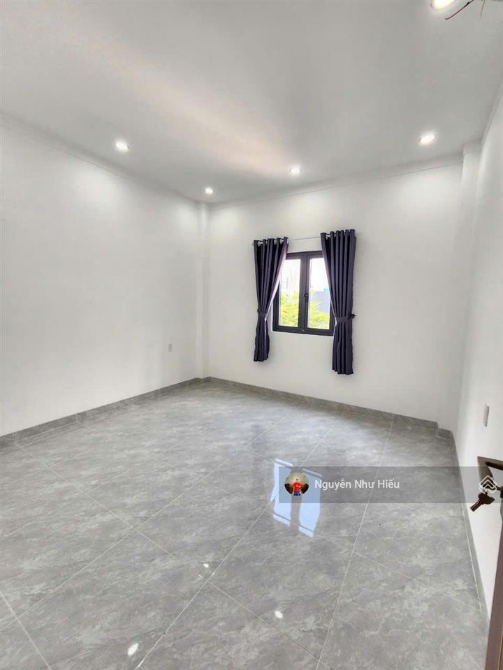 Bán nhà 1 trệt 2 lầu kdc phú hồng lộc gần chợ thuận giao, p. thuận giao, tp. thuận an
