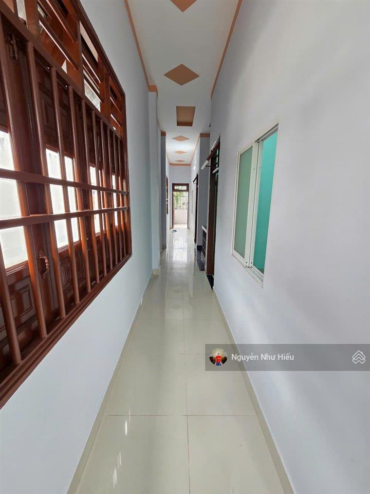 Bán nhà 1 trệt 1 lầu hoàn công, góc 2mt cách đường đt743c p. tân đông hiệp tp. dĩ an