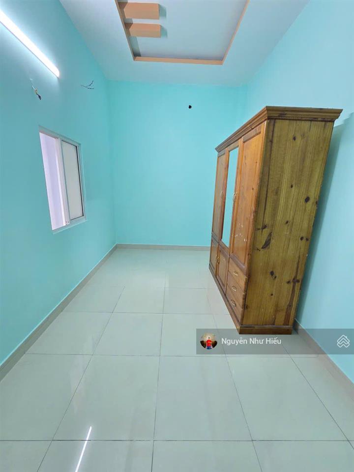 Bán nhà 1 trệt 1 lầu hoàn công, góc 2mt cách đường đt743c p. tân đông hiệp tp. dĩ an