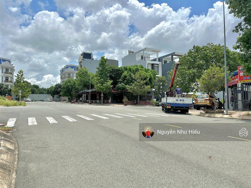 Bán đất trục chính kdc phú hồng thịnh 10, phường bình an, thành phố dĩ an