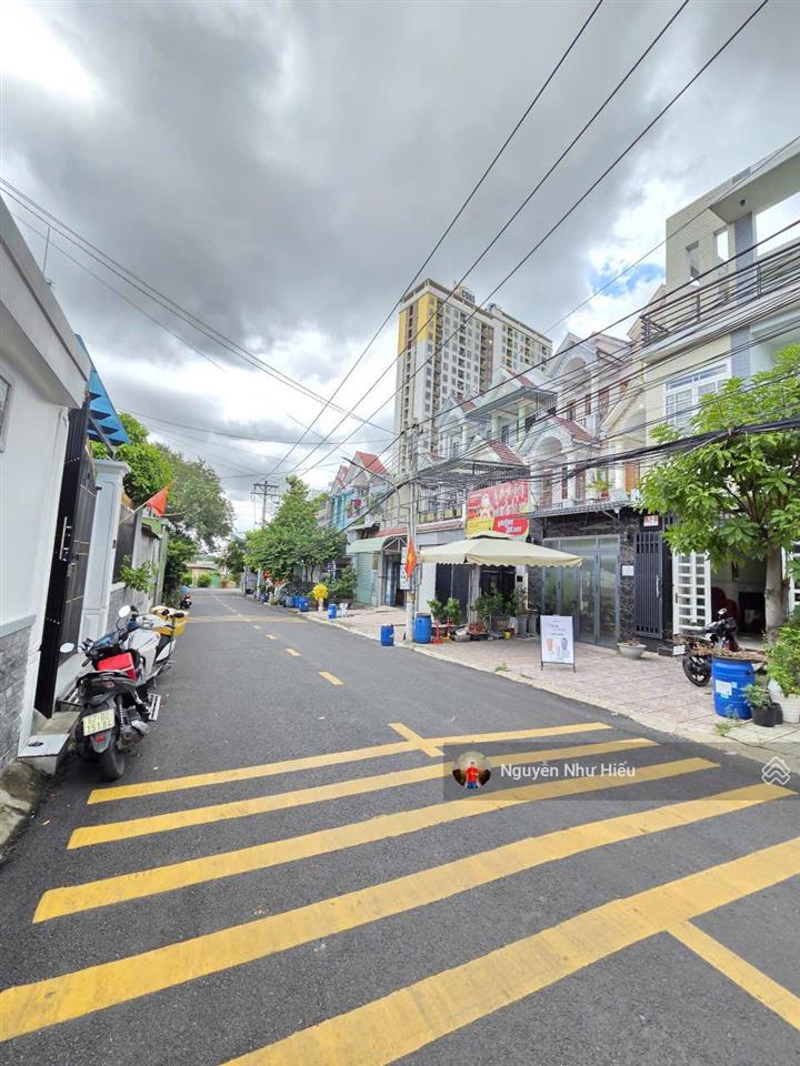 Bán nhà mt đường trần đại nghĩa gần đường quốc lộ 1k chỉ 100m, p. bình an, tp. dĩ an