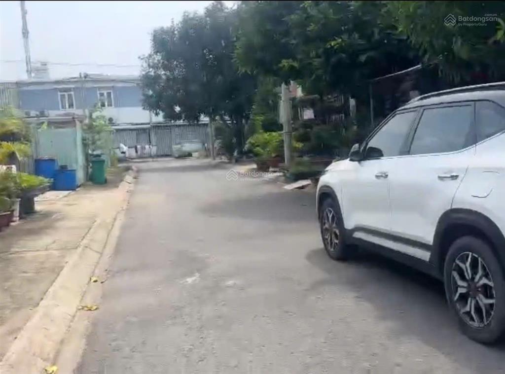 Bán nhà hoàn công gần đường cách mạng tháng 8 p.lái thiêu tp.hcm (p.bình nhâm tp.thuận an cũ)
