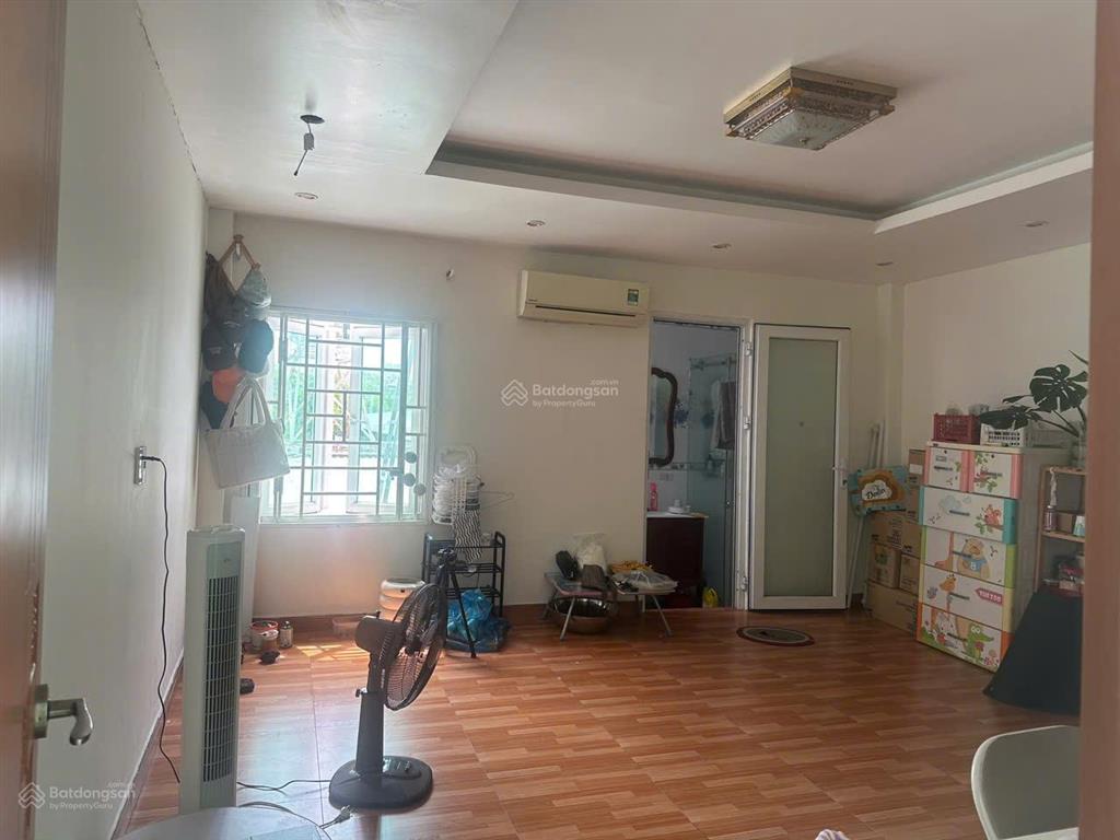 Bán nhà hoàn công gần đường cách mạng tháng 8 p.lái thiêu tp.hcm (p.bình nhâm tp.thuận an cũ)