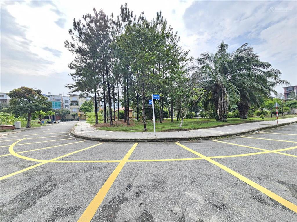 Bán đất kdc the seasons đối diện công viên p. lái thiêu tp.hcm, trước là p.lái thiêu tp.thuận an