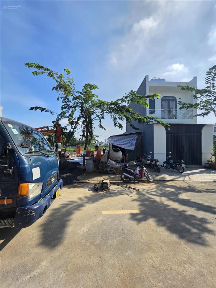 Bán đất 2 mặt tiền công viên, gần vòng xoay cầu hang và đường quốc lộ 1k p.bửu hòa tp.biên hòa cũ